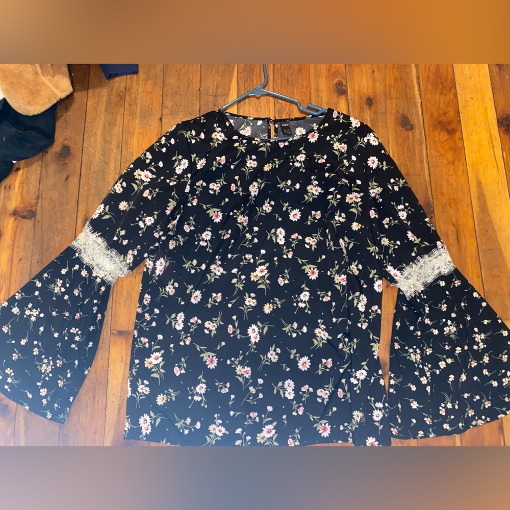Floral Black Blouse with Lace Trim